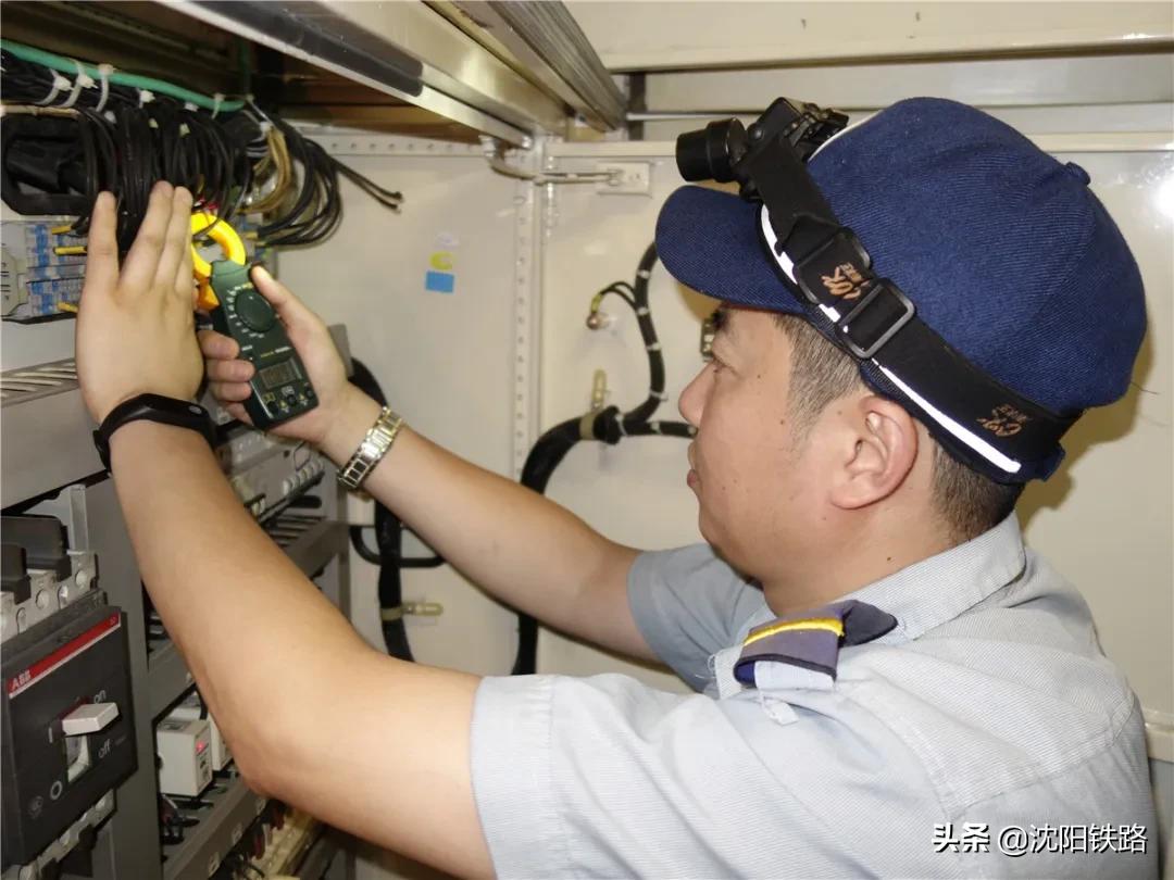 听说过铁路空调清网工吗?来了解一下