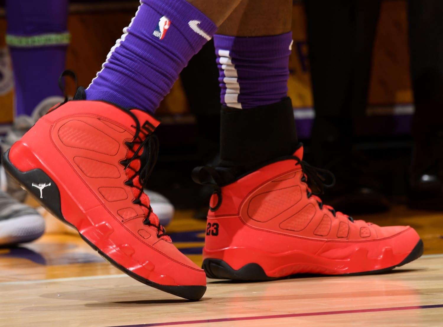 nba球员上脚便宜又好穿的实战球鞋,一周nba赛场8双定制球鞋合集