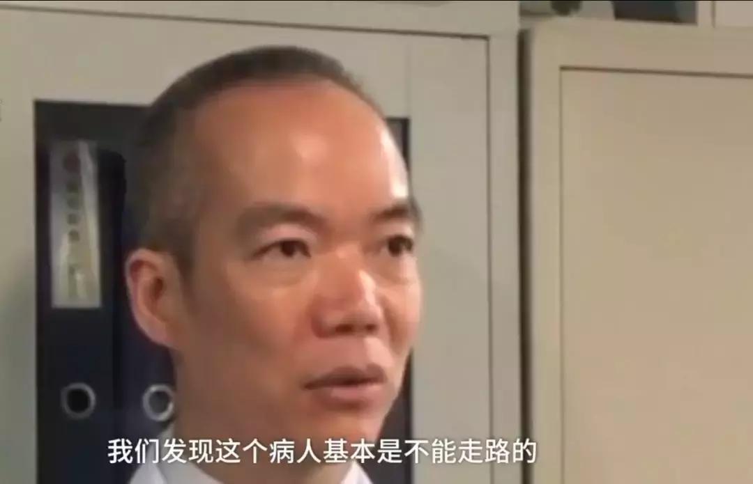 29岁男子患痛风：每天喝啤酒，膝盖抽出大量浑浊液体