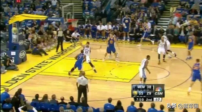 两层三秒区、三条三分线?看完这些感觉不认识篮球场了