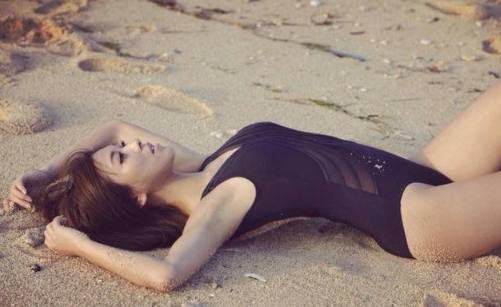 国足队员妻子,盘点新生代国足太太团