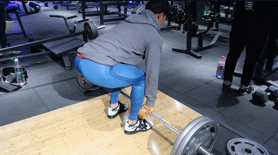 深蹲硬拉能瘦腰吗,深蹲硬拉时怎么保护好腰