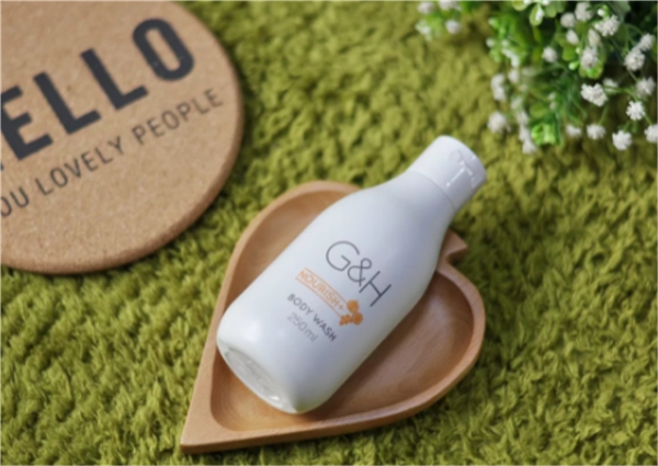 安利雅蜜润肤沐浴露好不好,安利雅蜜沐浴露怎么样