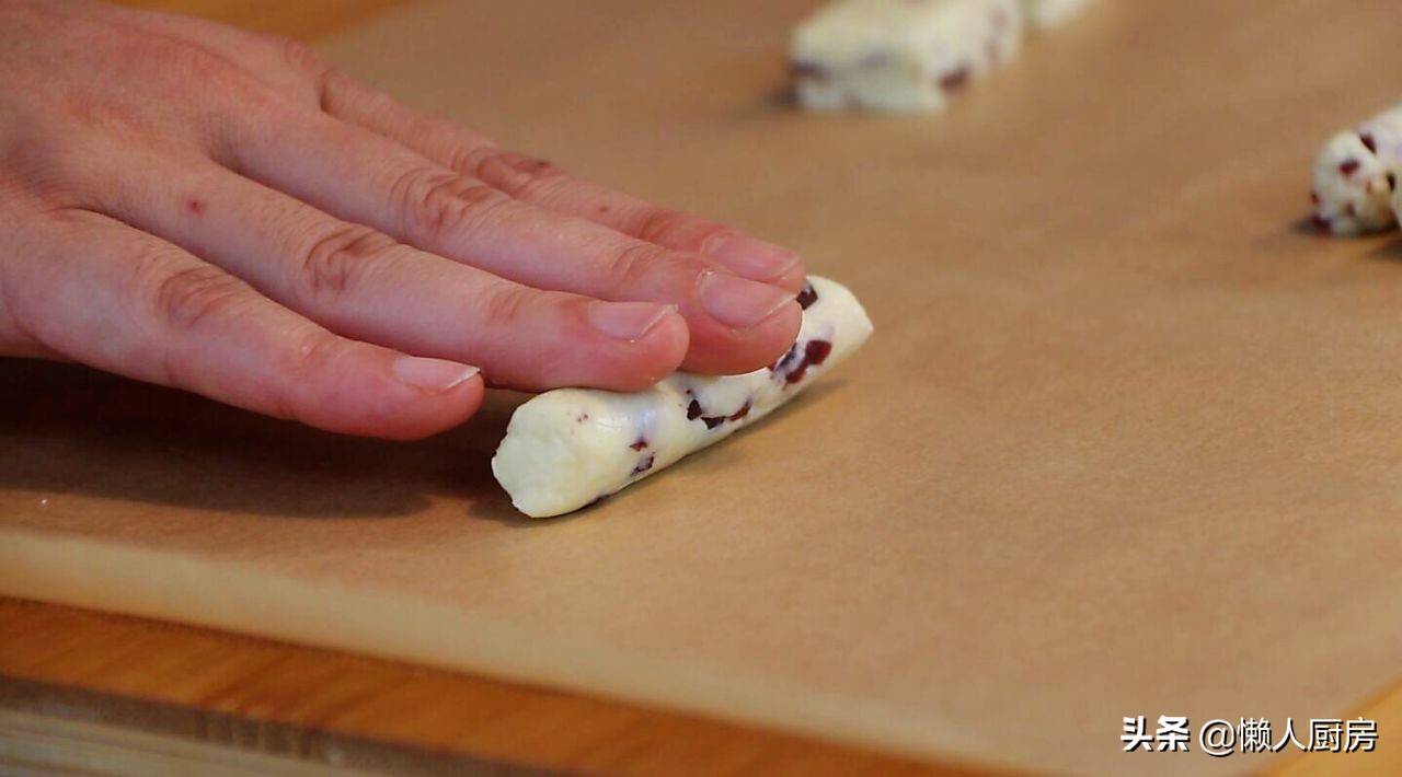 宝宝喝不完的奶粉能做什么好吃的,以前的奶粉不吃怎么转新奶粉