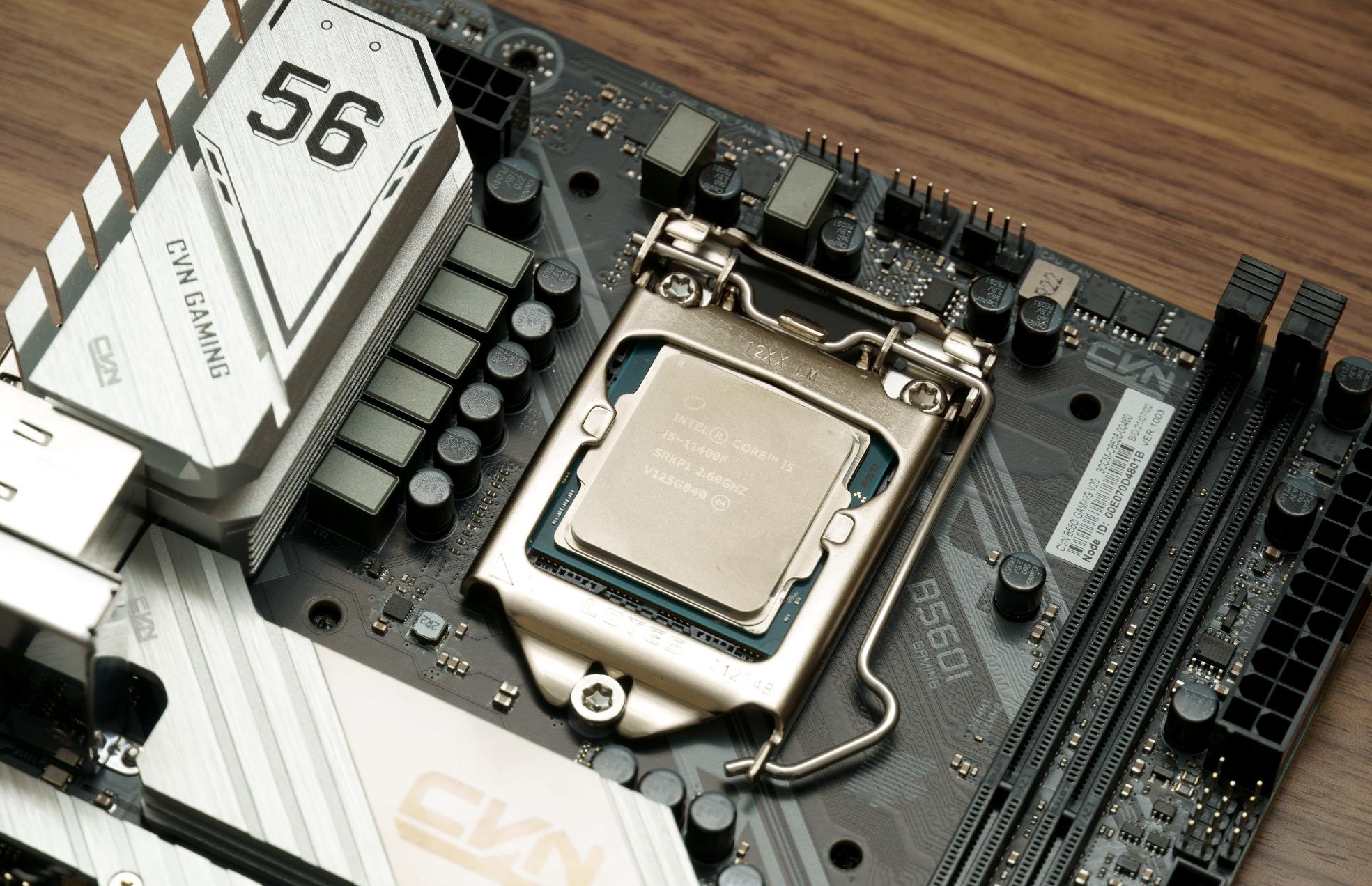 能手提个行李箱再带个相机包吗,能手提上飞机的行李箱