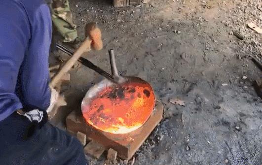 这锅绝了!没放一滴油,喷香诱人还不粘,秒杀饭馆招牌,全家人吃到连渣都不剩