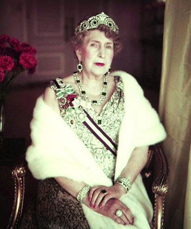 闲聊Tiara丨西班牙王室彩宝留不住，偏爱钻石和珍珠