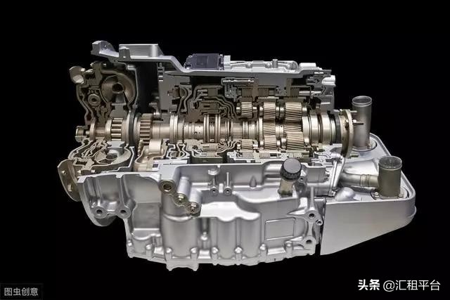 挖机合资跟国产,2023国产挖机和进口挖机差距大吗