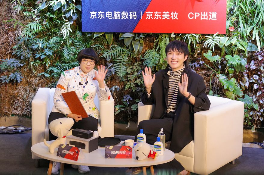 颜如晶肖骁一起参加了什么节目,奇葩说肖骁哪一集说喜欢颜如晶