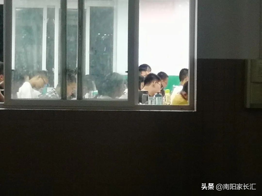 南阳五中新生开学须知,开学南阳五中