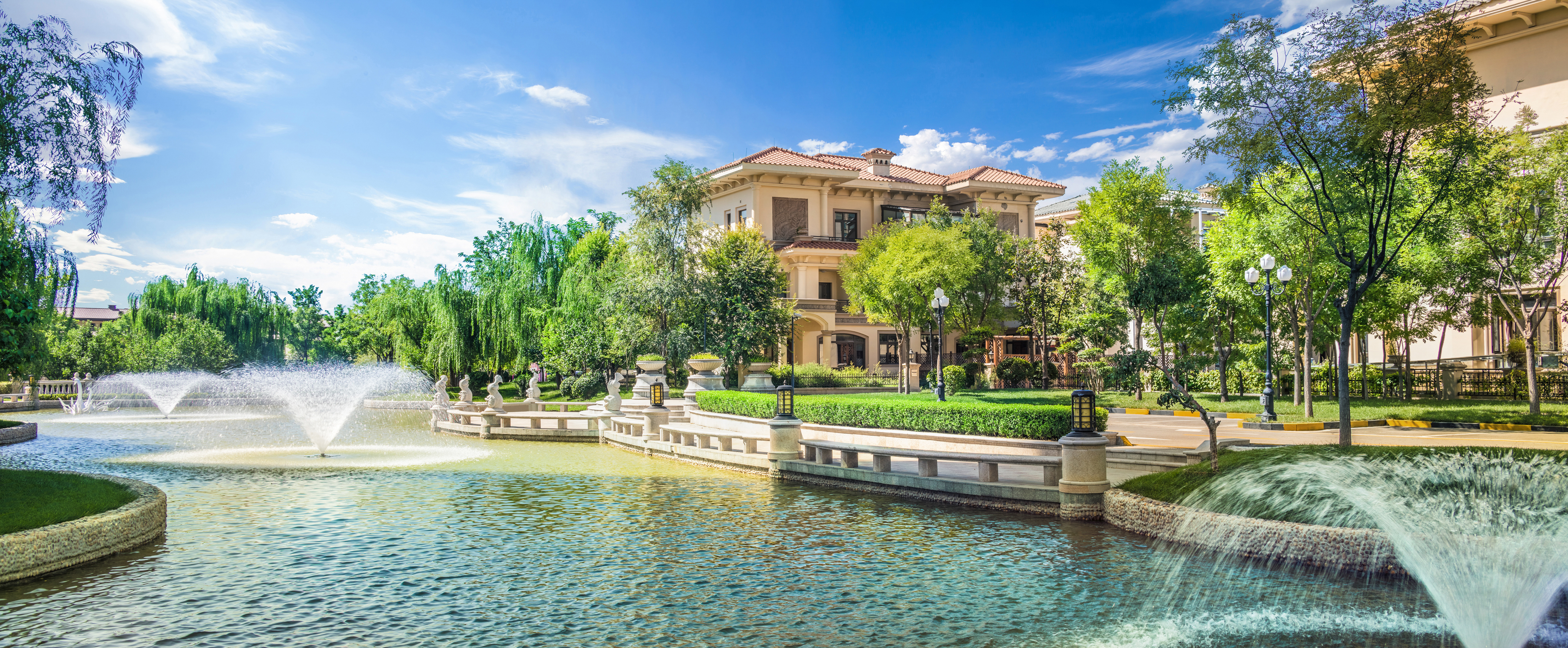 直播卖房哪家强？佟大为、烈儿宝贝合体为恒大带货！