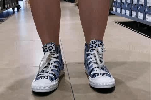 买护肤品送口红,买护肤品送化妆品