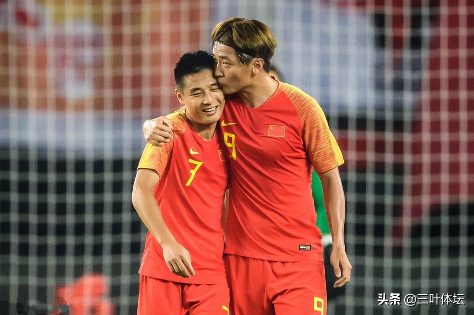 为国献礼7:0！中国男足血洗对手，里皮却对一人表达不满