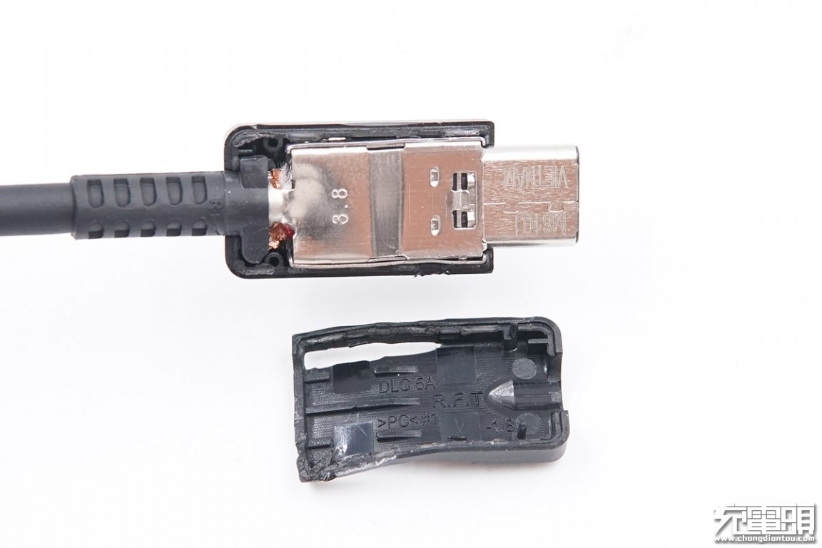 三星无线充电器拆解15年生产的,samsung原装usb快充充电器