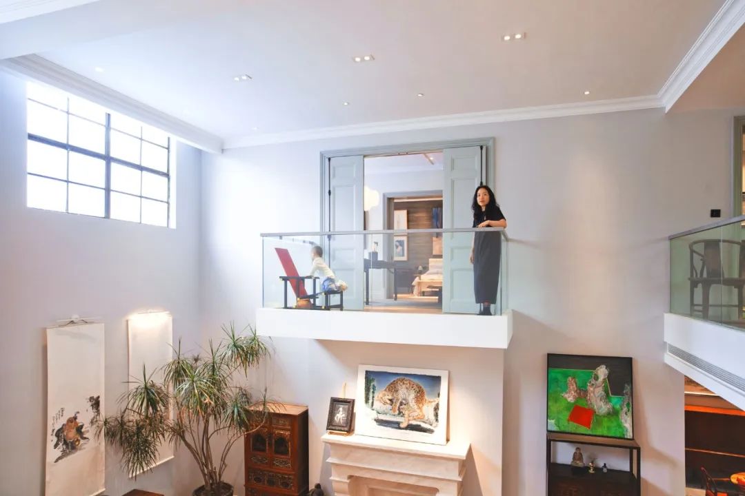 宁波夫妻租下1000㎡破厂亲手改造，搭出超美房中房