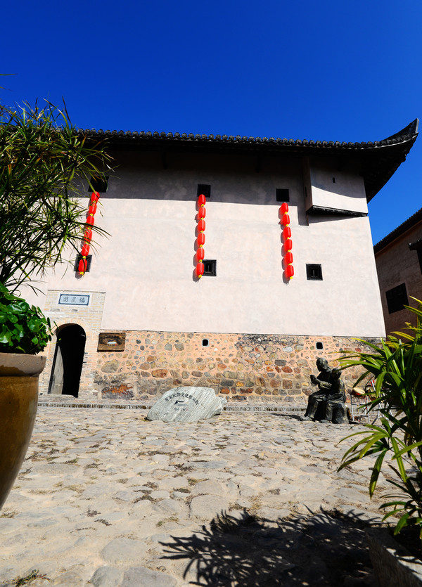 全南石为土围屋介绍,客家土围楼图片
