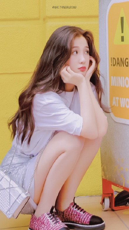 虞书欣朋友圈被售卖警示,虞书欣回应朋友圈被售卖