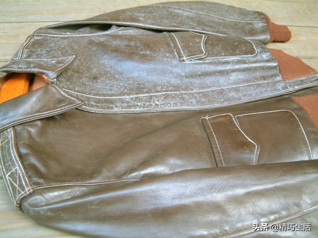 毛料衣服发霉怎么洗掉霉斑,发霉发黄的衣服怎么洗掉霉斑