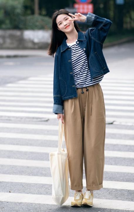 一衣多穿牛仔外套的n种搭配思路,牛仔外套怎么搭配这样穿准没错