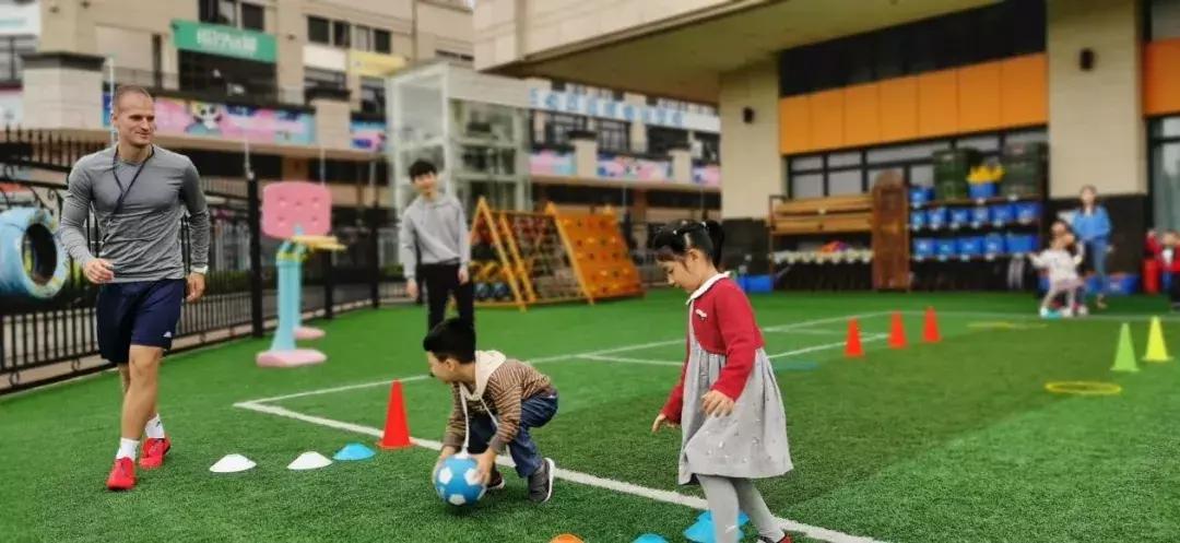 考察蒙氏幼儿园需要了解什么,蒙氏幼儿园东北探园