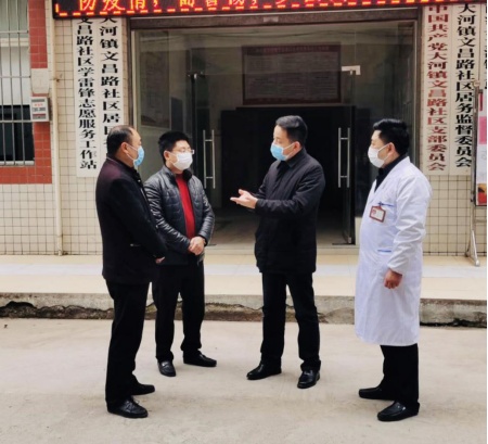 疫情防控显担当,疫情防控执勤显担当