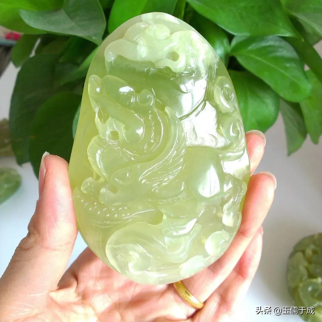 图解石英岩玉与翡翠的区别,石英岩玉和碳酸盐质玉哪个值钱