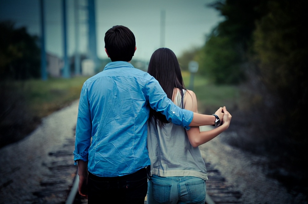 真情假意一目了然,真情还是假意一目了然