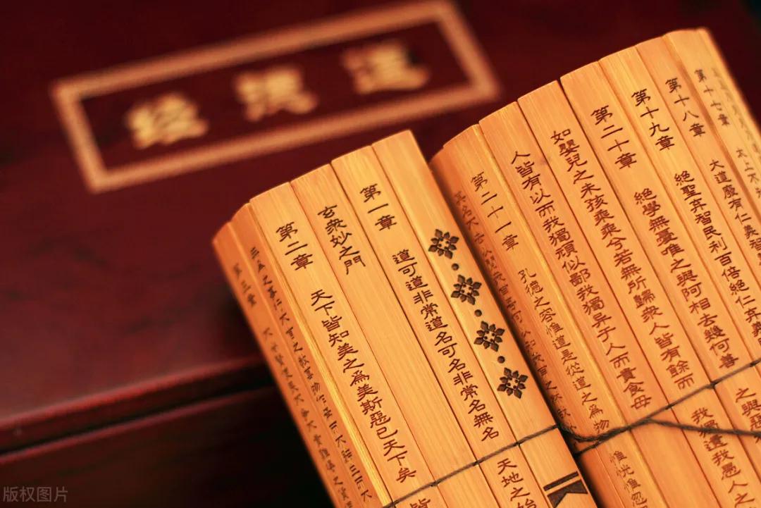 教育是改变世界最强有力的*器武**，但不是思想的灌输与奴役？