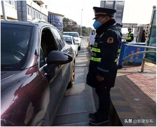 感动防疫人员图片,疫情中记录下的感动镜头