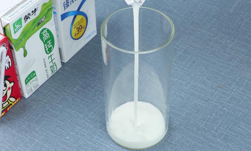 怎样挑选牛奶是正确的,买牛奶怎么挑成分表