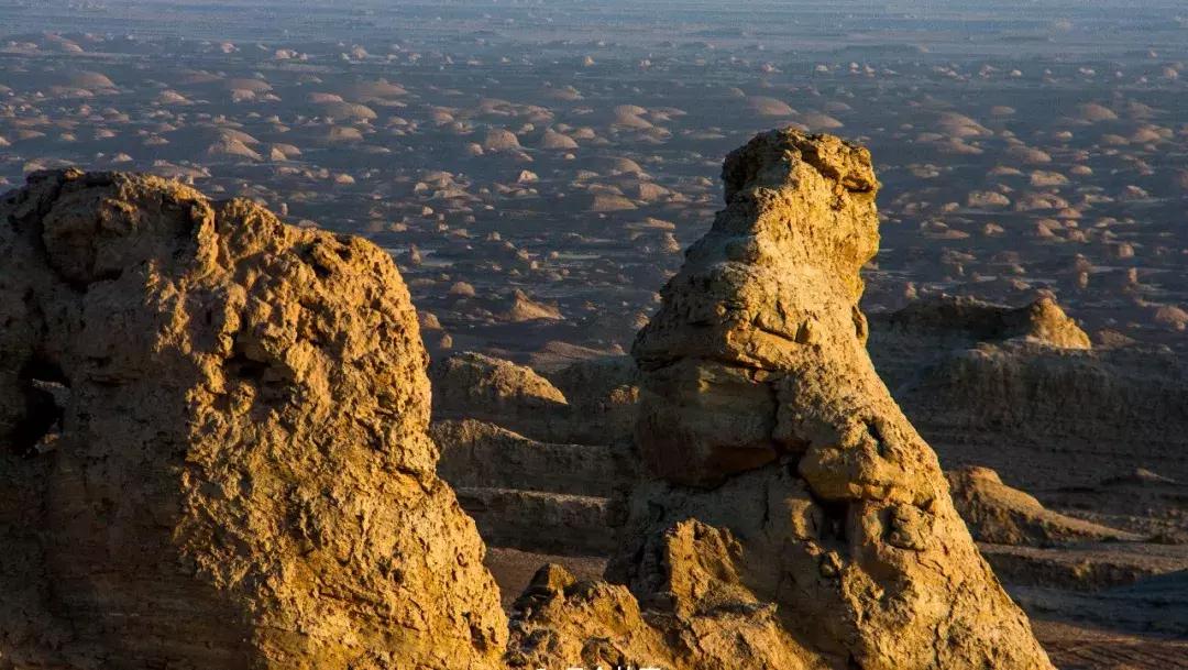 深挖！青海西北角的一个小城，比青海湖更美，游人尚未涉足