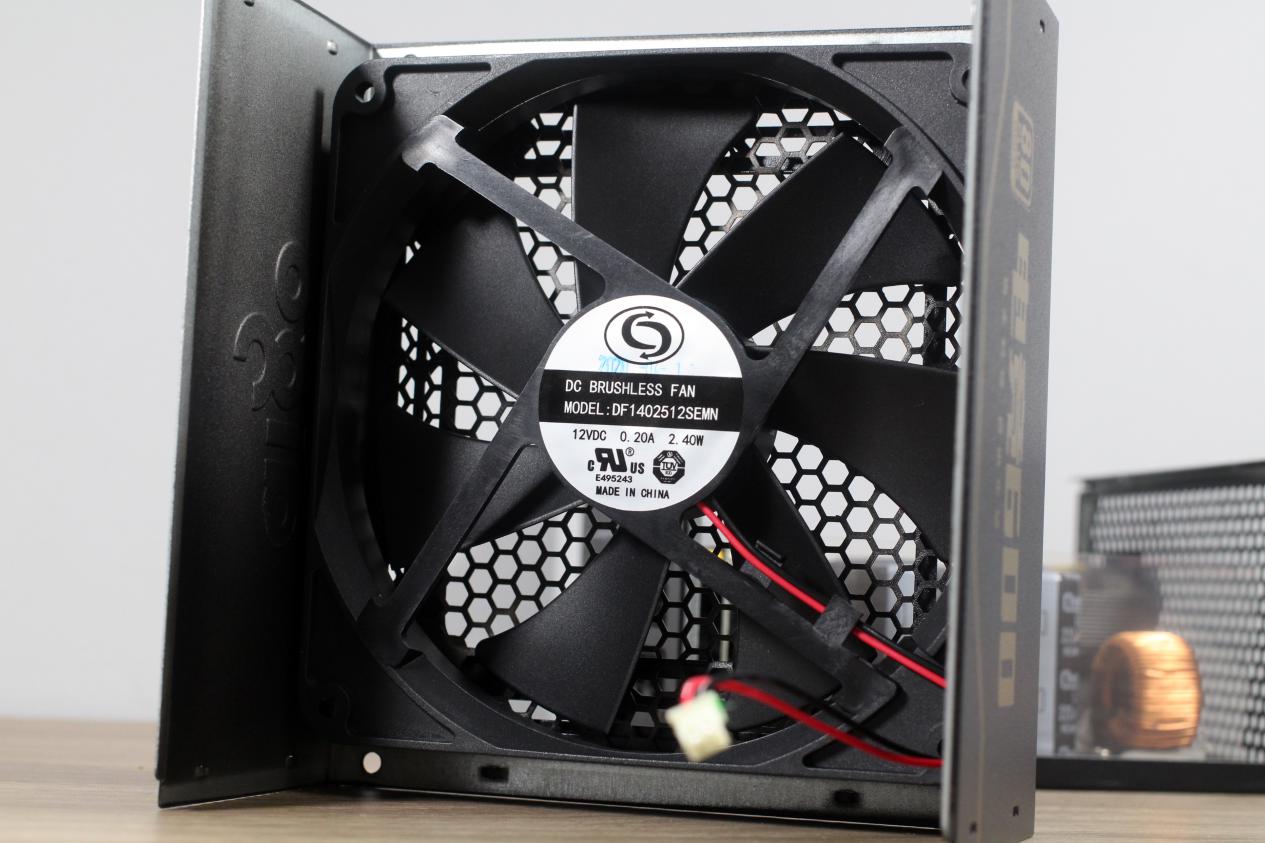 爱国者650w全模组电源测评,爱国者电源600w测评