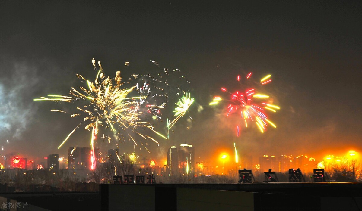 初五迎财神你对财神了解多少,2020年财神节几点迎财神比较好