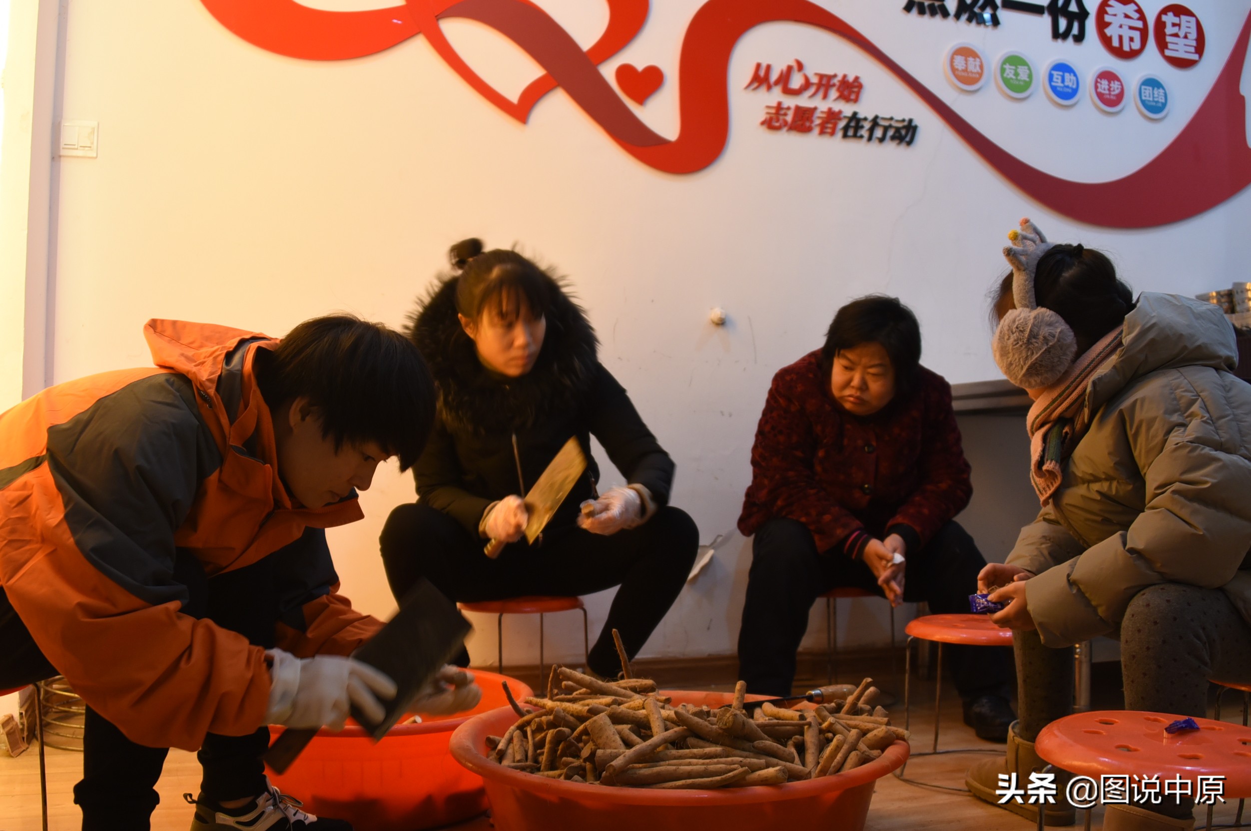 免费爱心粥屋温暖人心,爱心粥屋的意义