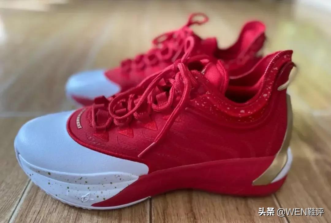 扁平足鞋子不好看怎么办,1岁半宝宝扁平足适合穿什么鞋