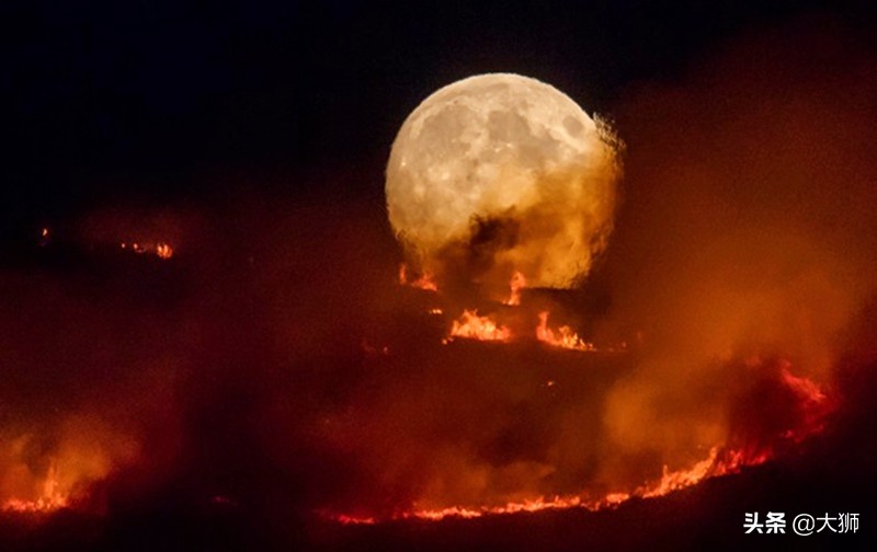 “那一夜，月亮颤抖着燃烧起来”，1178年，发生在坎特伯雷的奇观