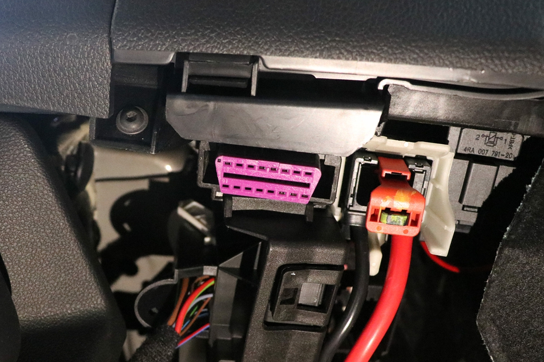 萝卜汽车智能hud,抬头显示hud和车萝卜哪个好