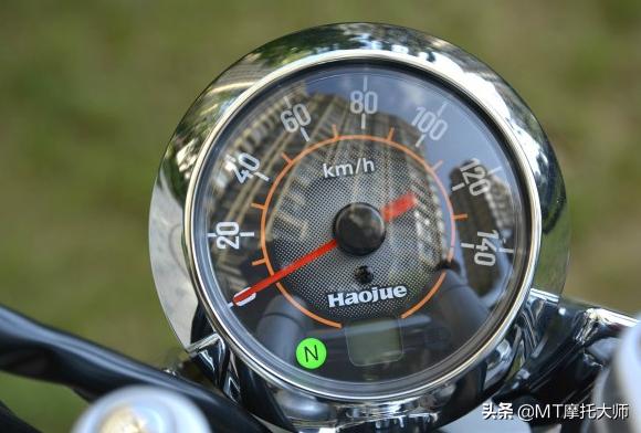 2022新款豪爵铃木多少钱,豪爵铃木tr300巡航太子落地价