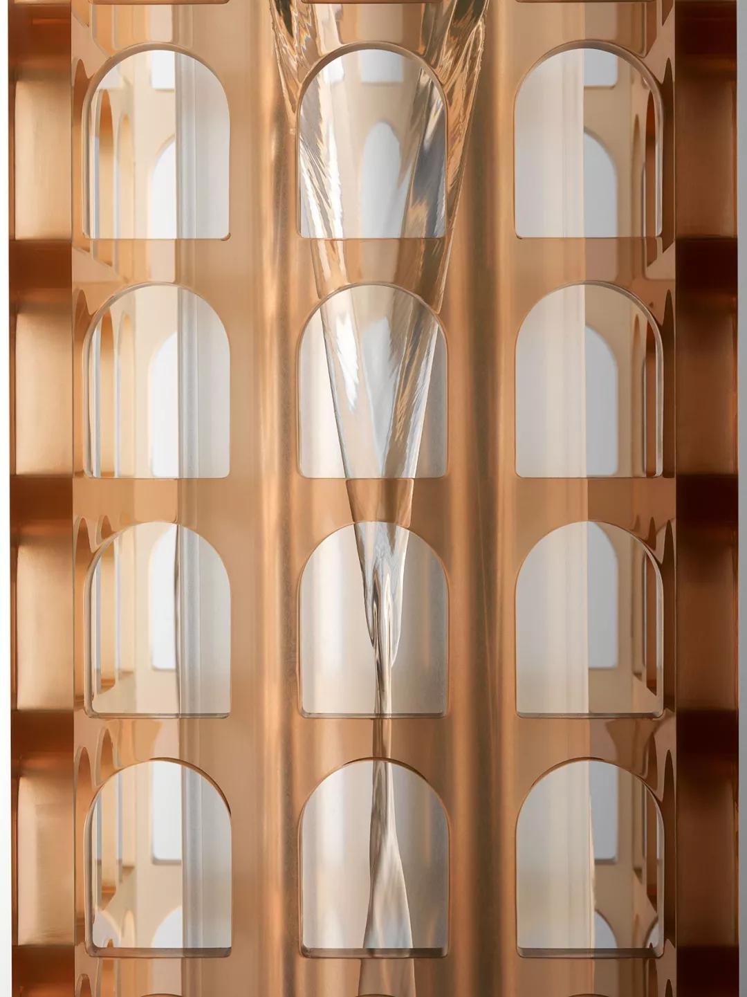 fendi秀场许愿池,fendi的设计灵感