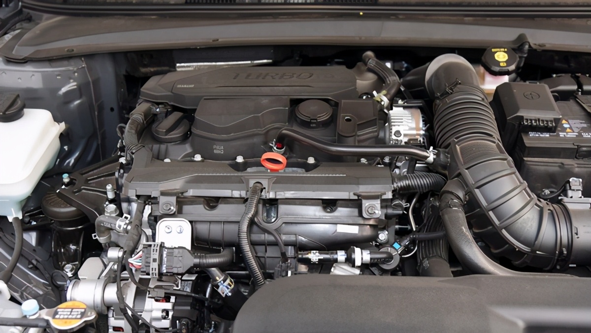 现代名图和丰田荣放哪个好,丰田卡罗拉4at对比cvt