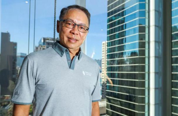 捐2亿做慈善，政府官司打10年！加拿大富豪华人兄弟被爆海外*税逃**