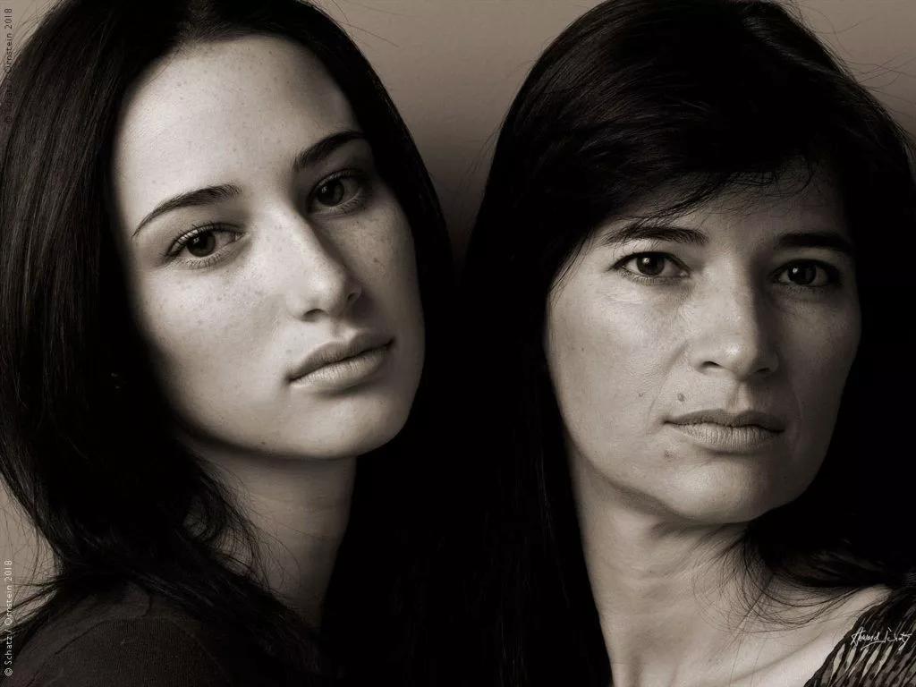 模特们啊~~妈妈的基因太强大，据说“女儿会偷走麻麻的美丽？