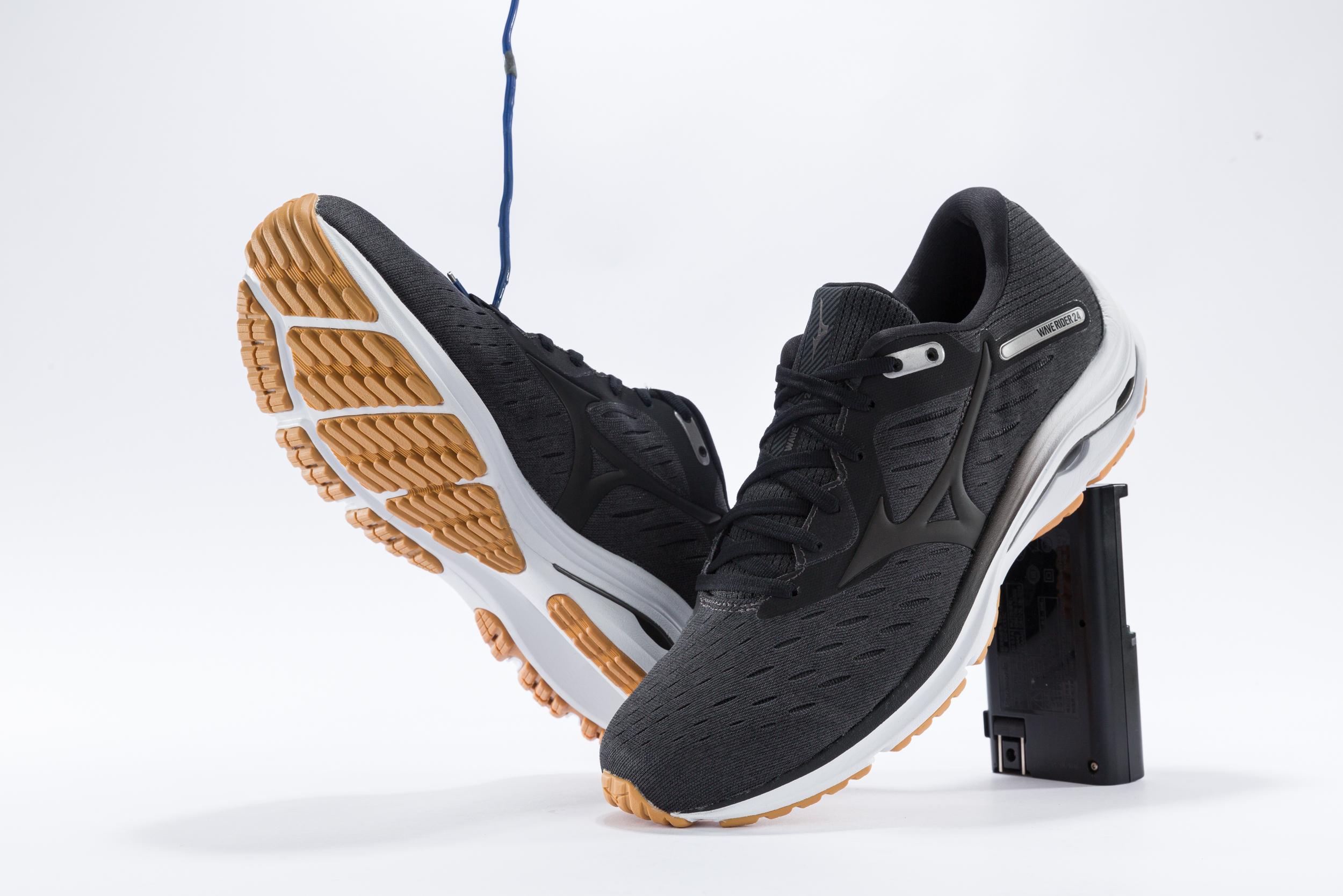 美津浓waverider24大鞋,美津浓waverider4代