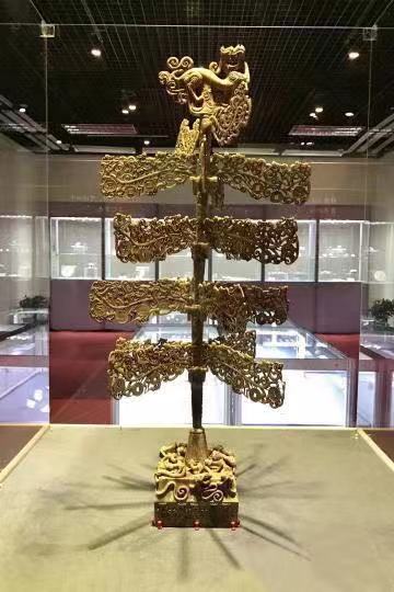 摇钱树和聚宝盆告诉我们什么道理,摇钱树体现了传统文化