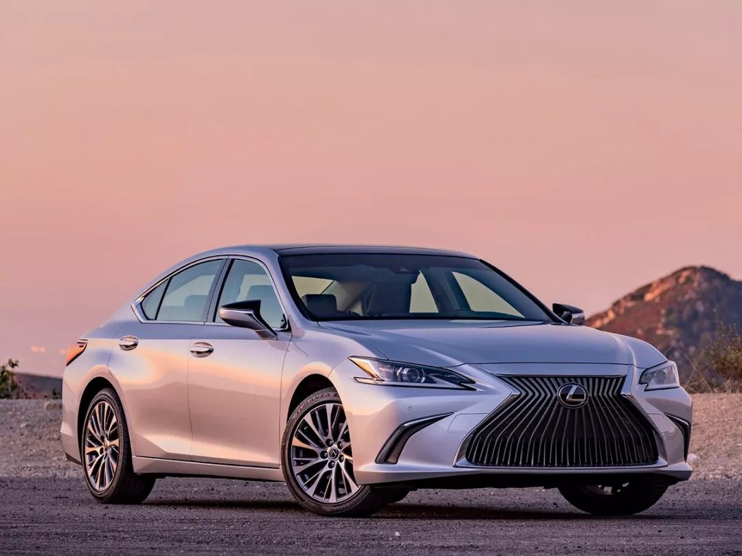 缇庡浗kbb杞﹀瀷,缇庡浗kbb瀹樼綉浼颁环