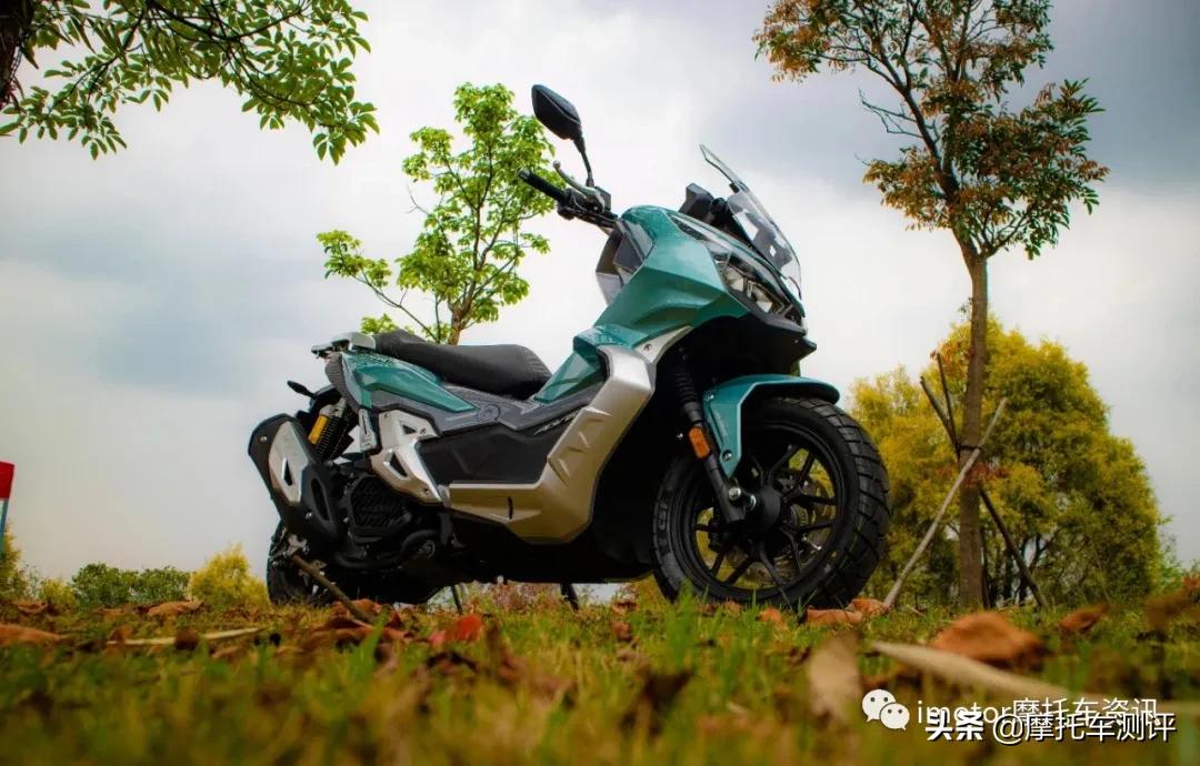 官方正品玉米收割机4排,四款收割机