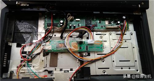 怎么用旧笔记本改造电视,废旧笔记本利用屏幕改电视教程