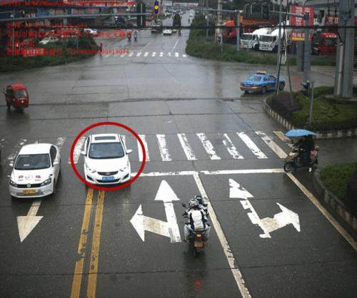 一个路段最多可以拍多少违章,一个时间点最多拍几条违章