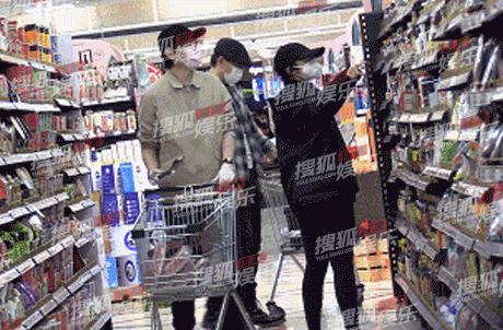 徐静蕾陈冠希有关系吗,徐静蕾瞿颖