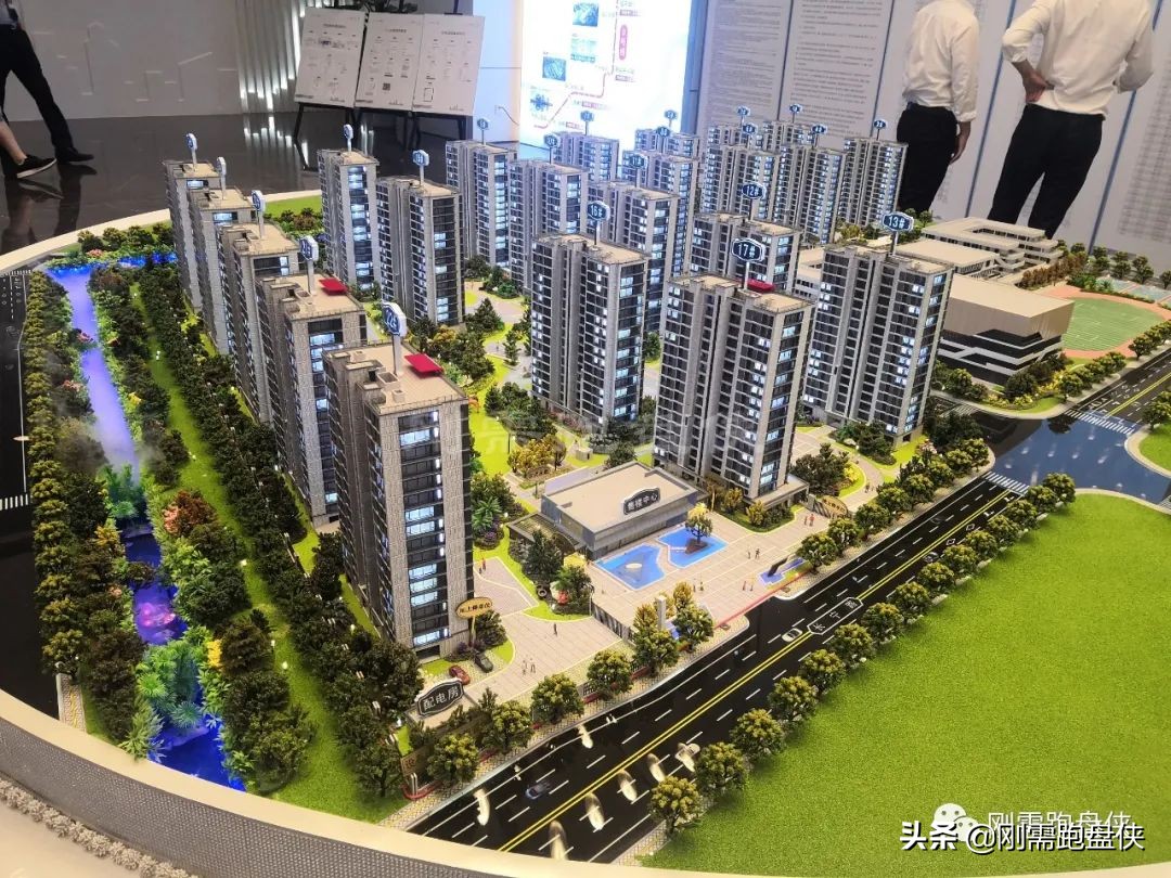 临平中天汀洲印月户型分析,地段不好装修也是浪费钱